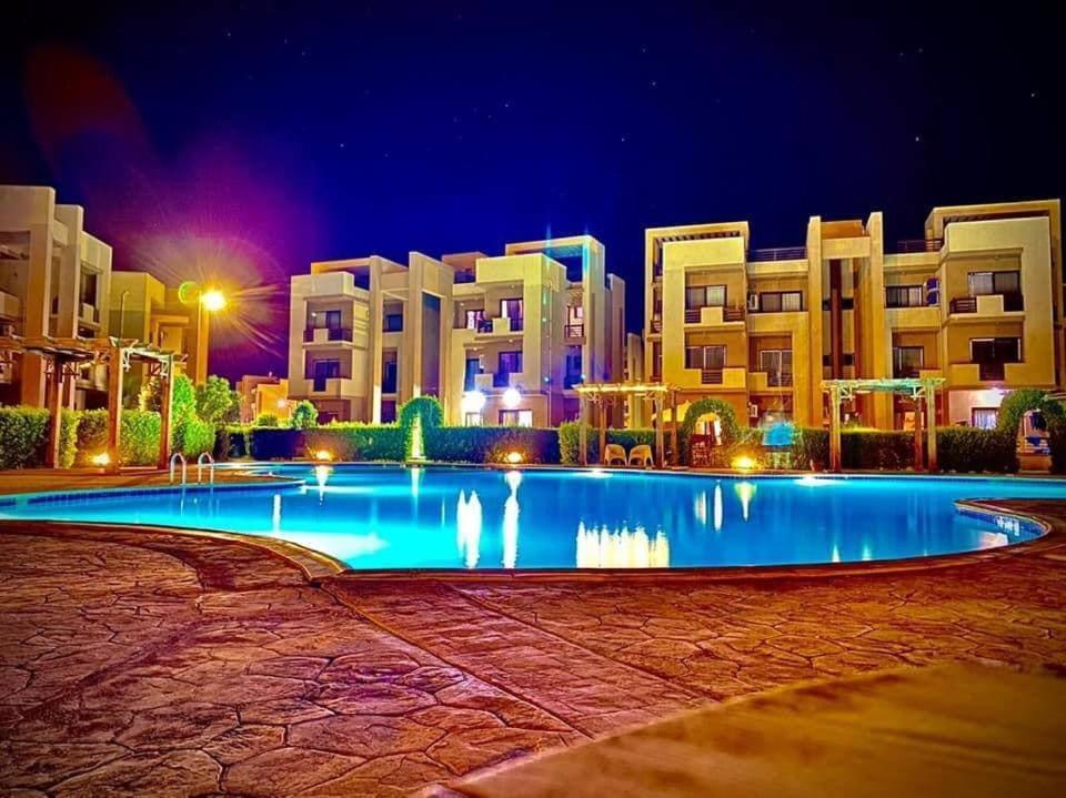 Amazing Chalet At Bluebay Asian Resort Pool View - Families Only Ain Sukhna Eksteriør billede